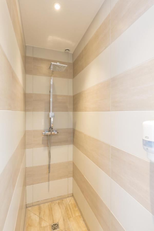 ריימס 1Stays Apartments - Marlot מראה חיצוני תמונה
